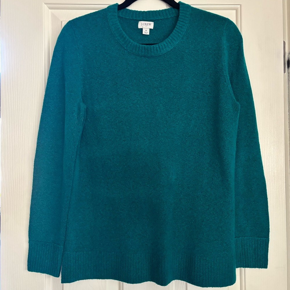 J. Crew “Vivid Jade” Crew Neck Sweater in Extra-Soft Yarn